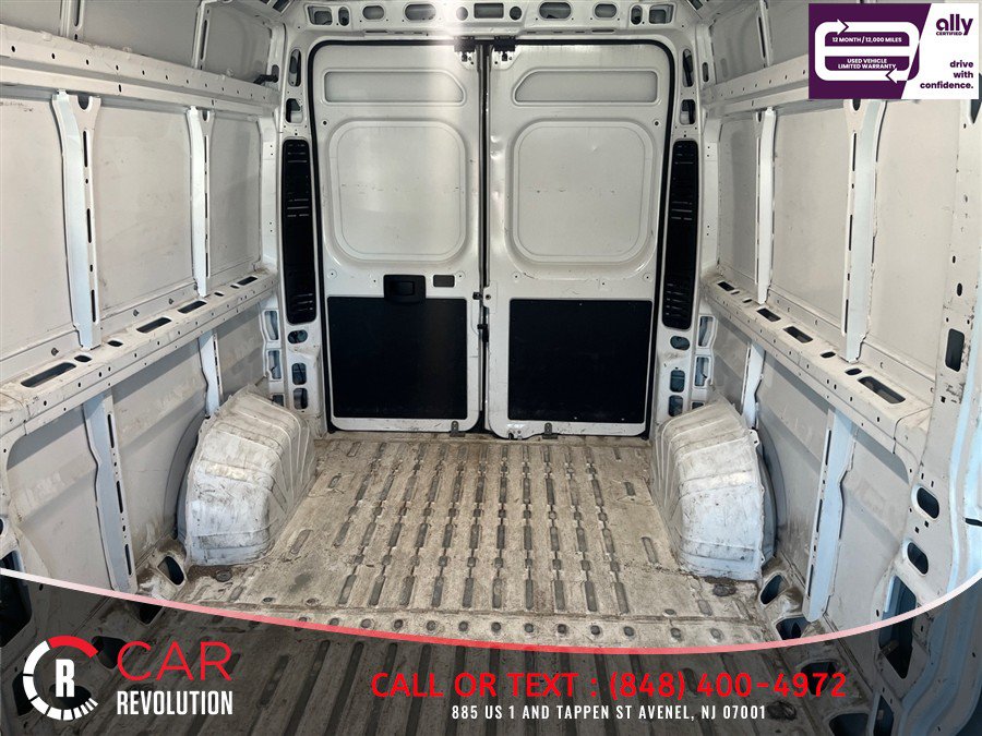 Used 2025 RAM ProMaster 2500 w/ Convenience Group FWD image 12