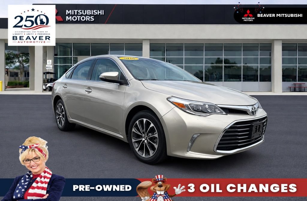 Used 2016 Toyota Avalon XLE Plus FWD image 1
