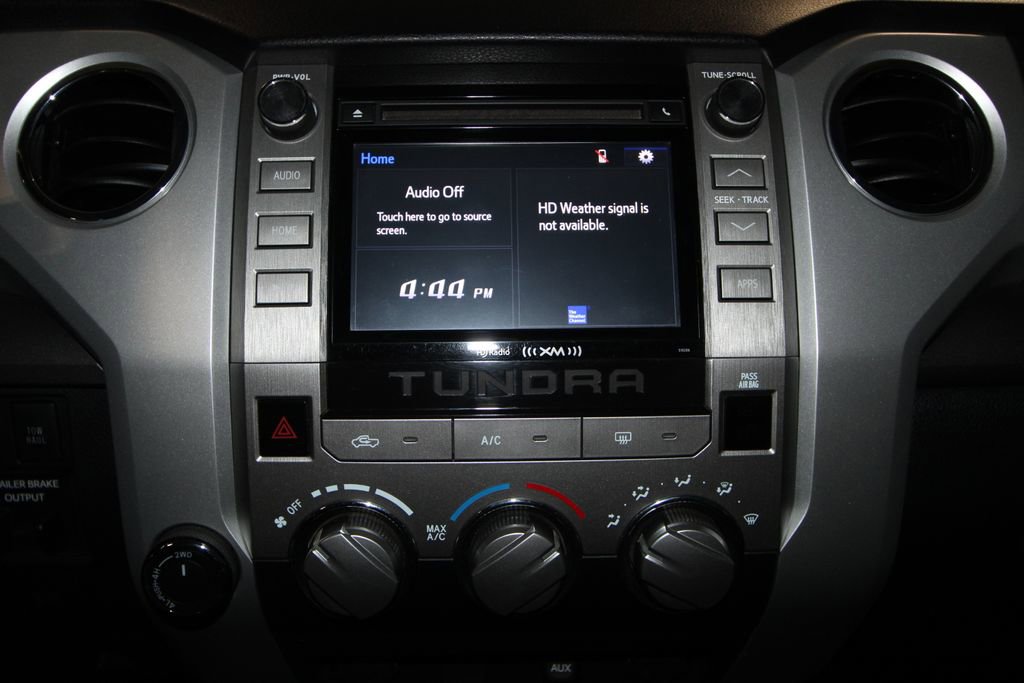 Used 2018 Toyota Tundra SR5 image 16