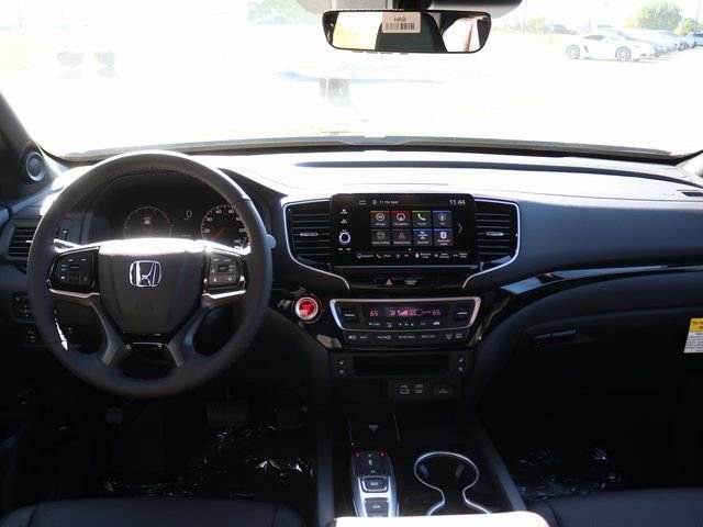 New 2026 Honda Ridgeline Black Edition image 10