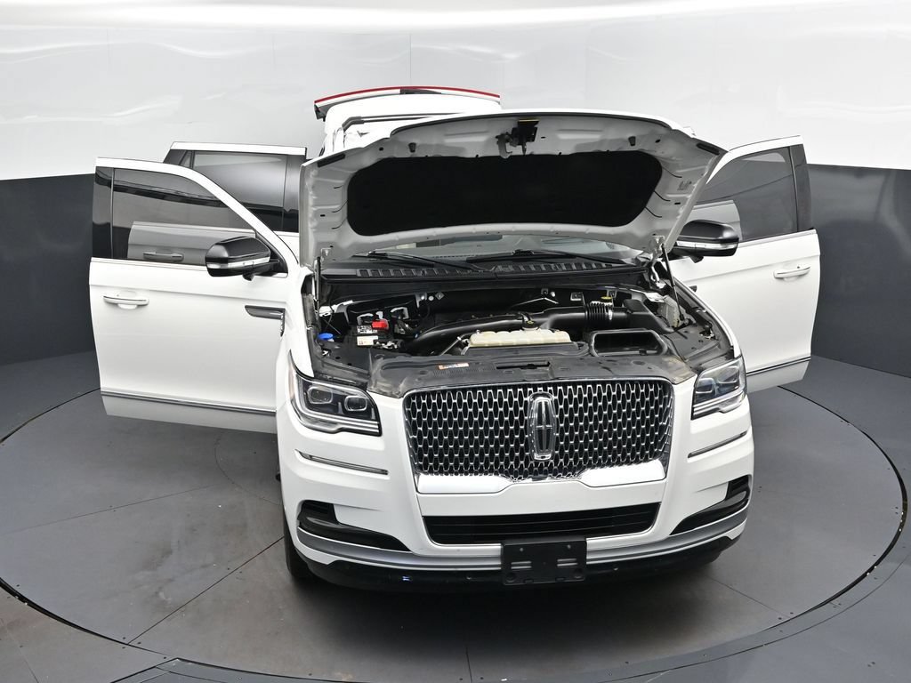 Used 2023 Lincoln Navigator Reserve AWD/4WD image 52