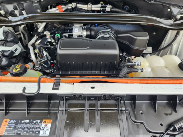 Used 2021 Ford Explorer Limited w/ Hybrid Equipment Group 310A AWD/4WD image 32