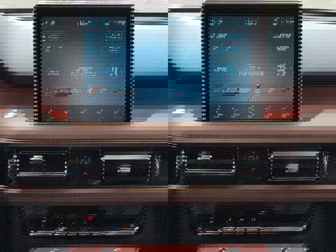 Certified 2024 Lincoln Aviator Reserve w/ Equipment Group 201A image 18