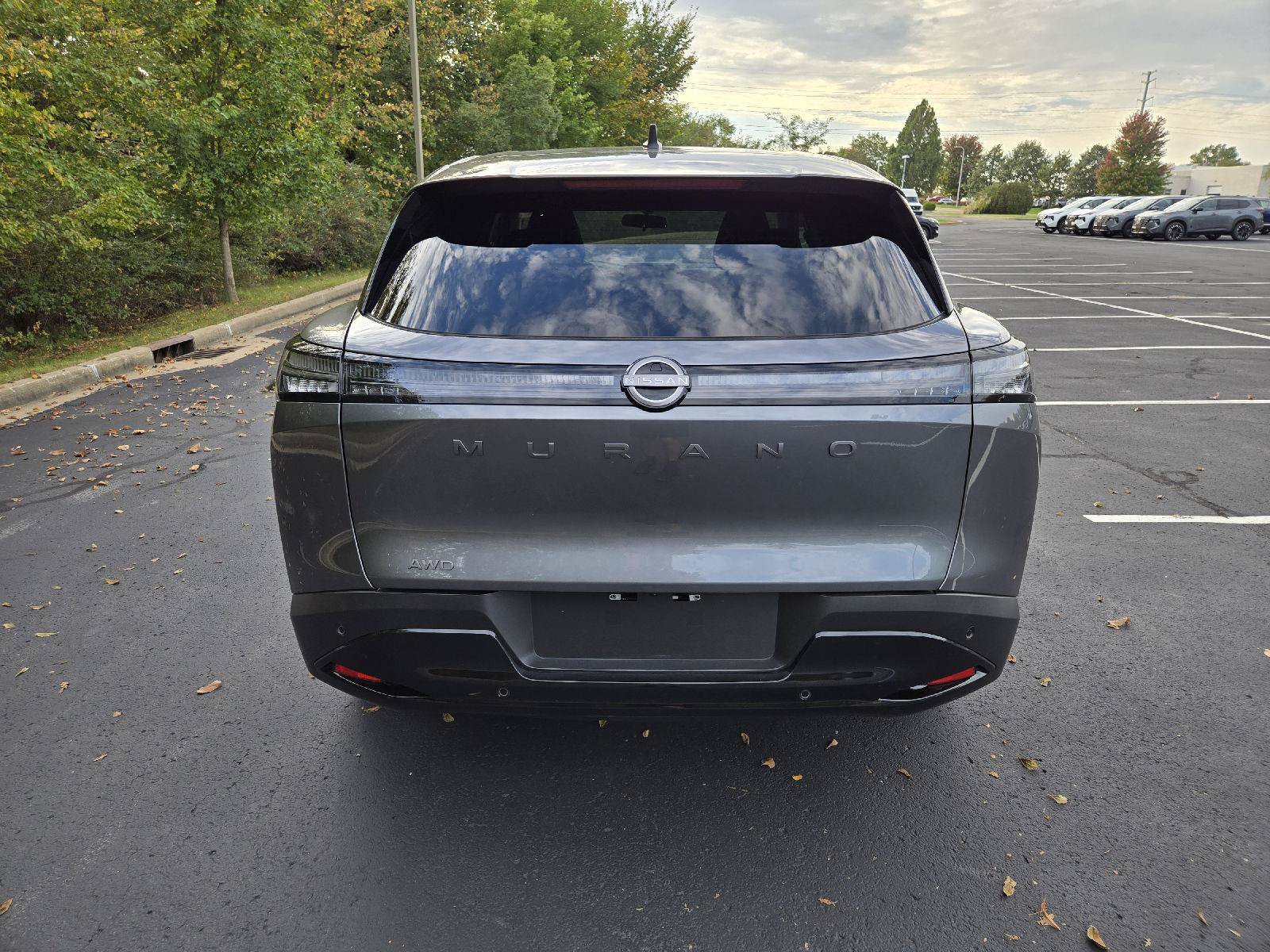 Used 2025 Nissan Murano SV AWD/4WD image 8