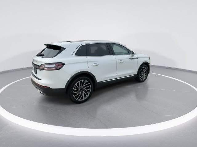 Certified 2020 Lincoln Nautilus Reserve w/ Equipment Group 201A FWD image 7