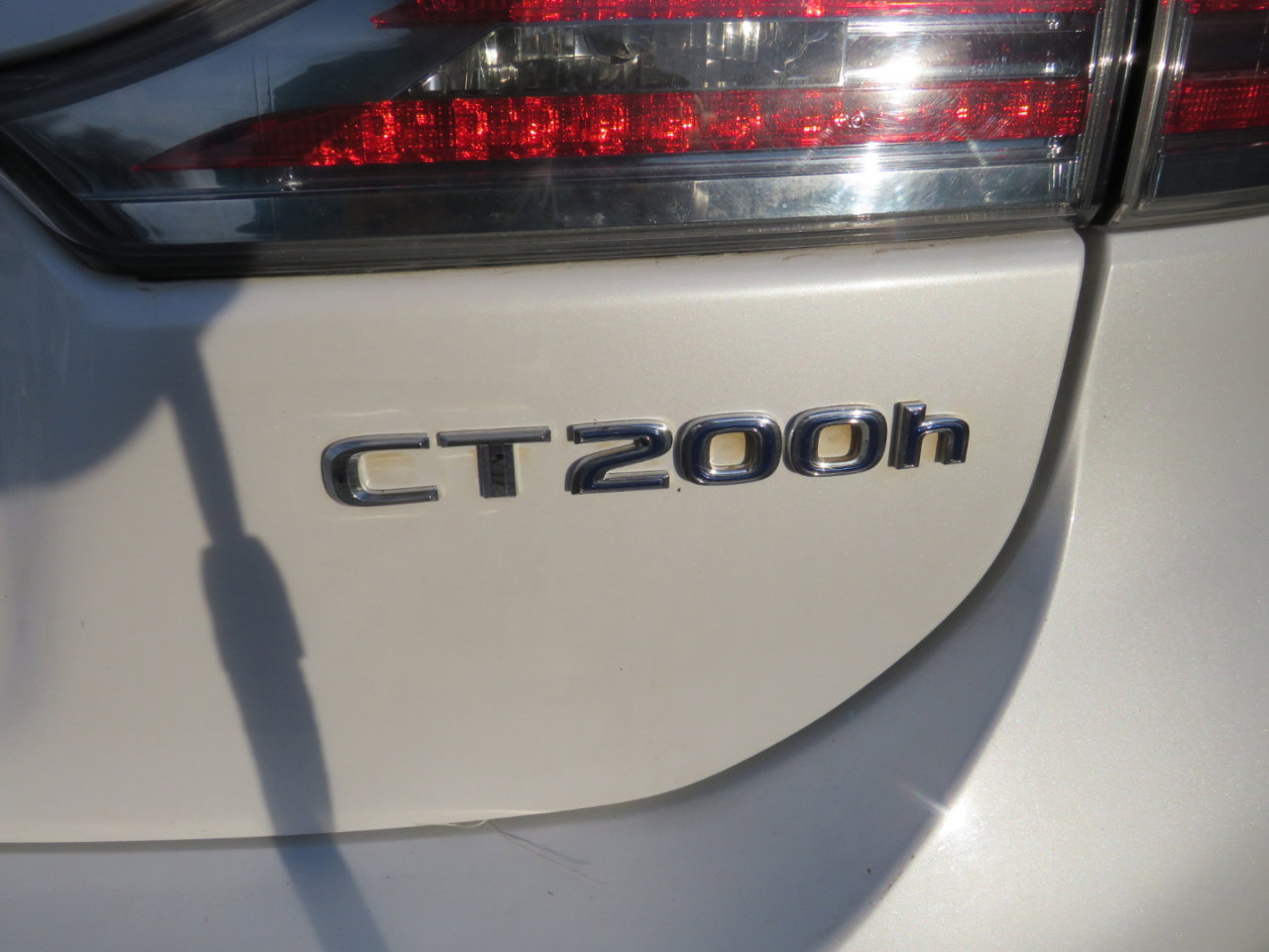 Used 2011 Lexus CT 200h image 9