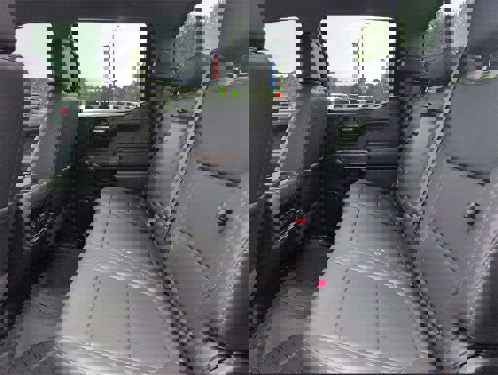 Used 2020 Chevrolet Silverado 1500 RST w/ All-Star Edition image 31