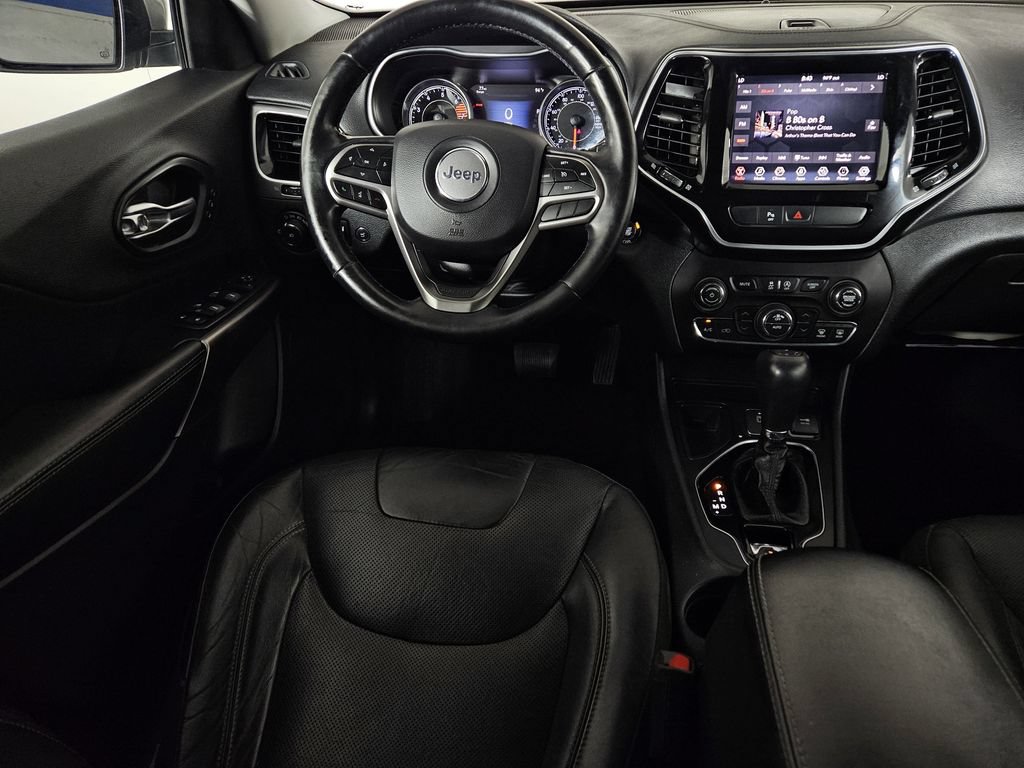Used 2019 Jeep Cherokee Limited FWD image 5
