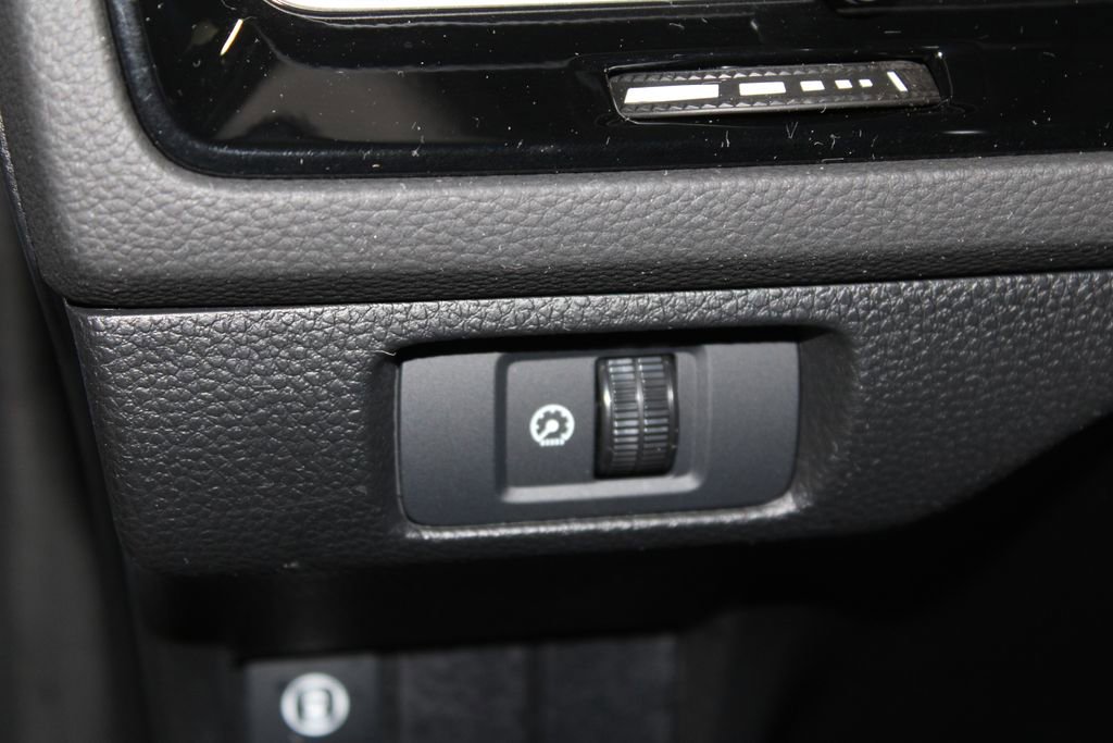 Used 2024 Honda Civic EX image 11