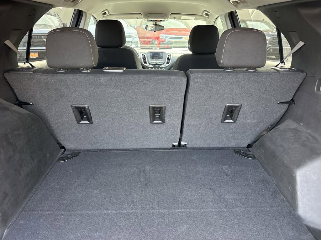 Used 2022 Chevrolet Equinox LT image 24