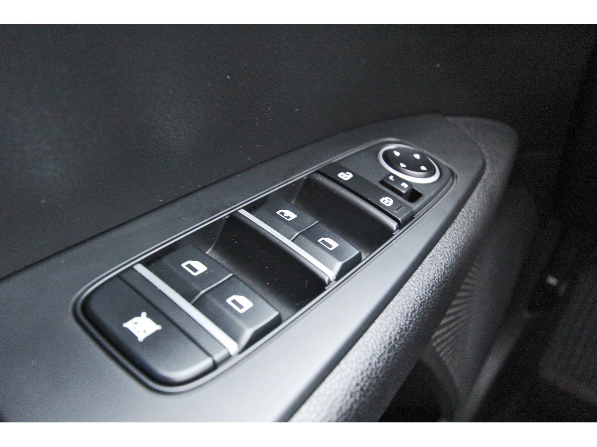 Certified 2023 Kia Forte LXS w/ LXS Technology Package FWD image 23