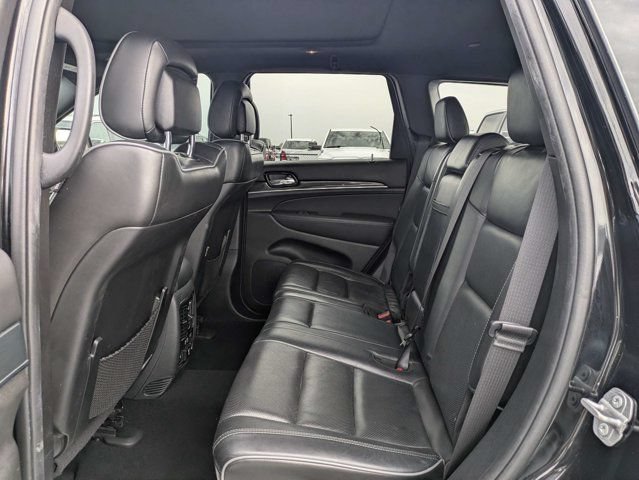 Used 2020 Jeep Grand Cherokee Overland RWD image 14