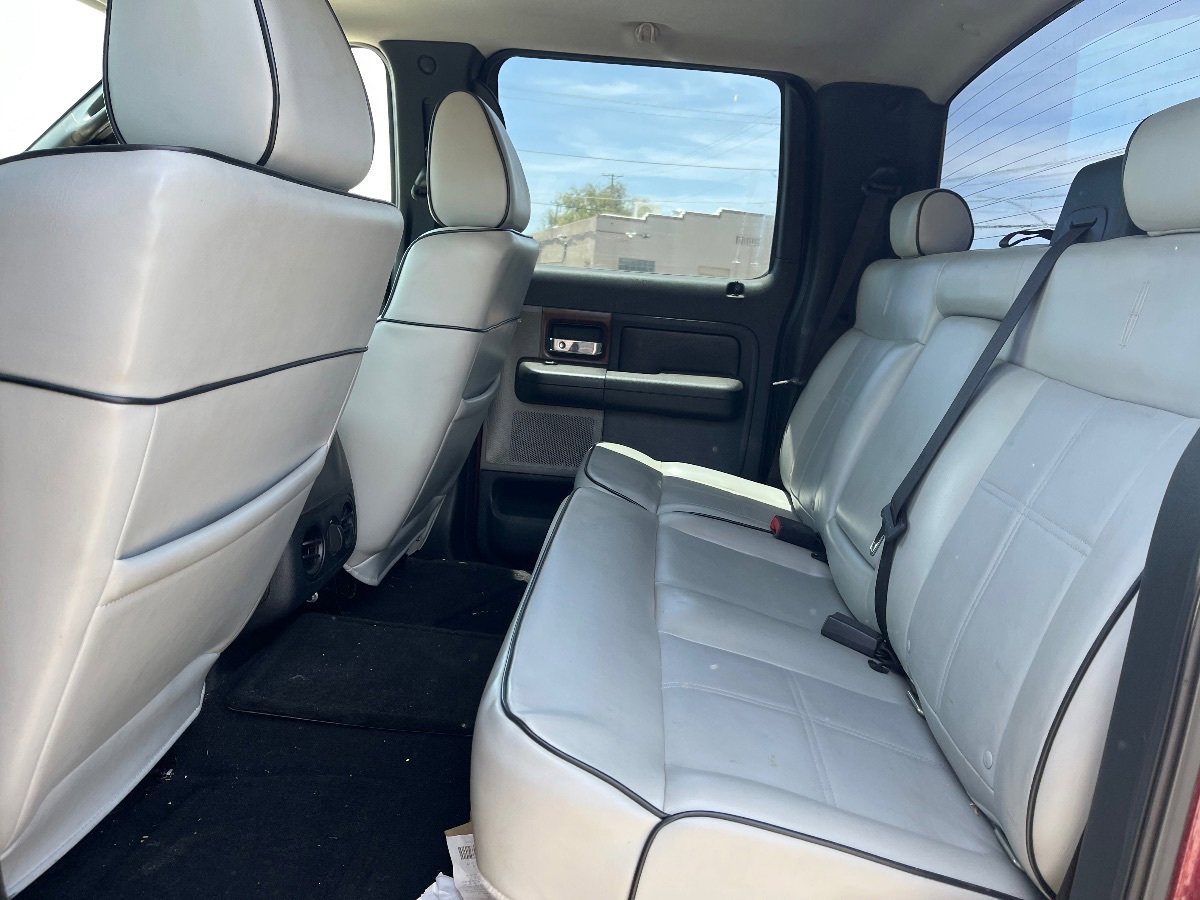 Used 2006 Lincoln Mark LT 4x4 image 13