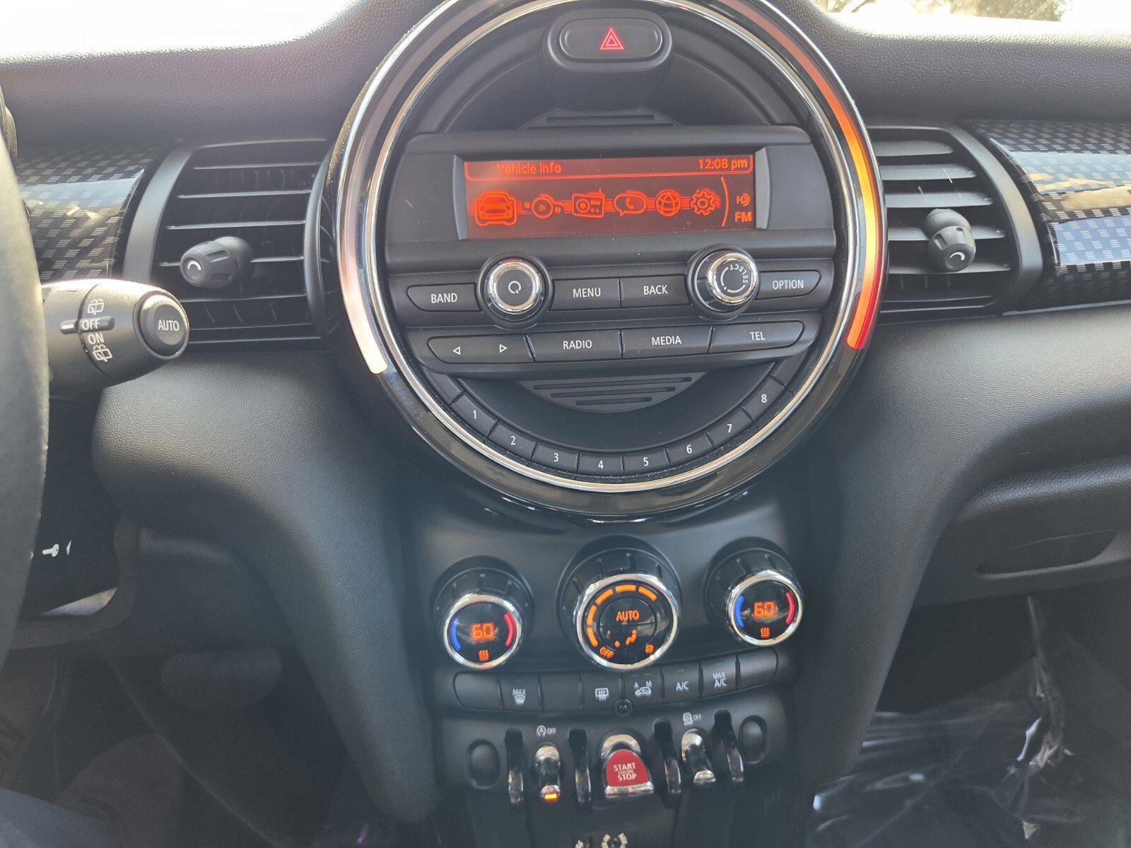 Used 2015 MINI Cooper S image 22