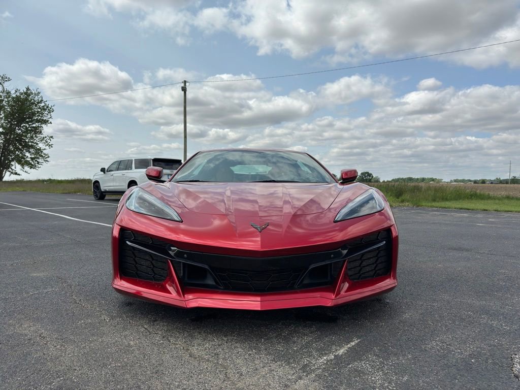 Used 2023 Chevrolet Corvette Z06 image 3
