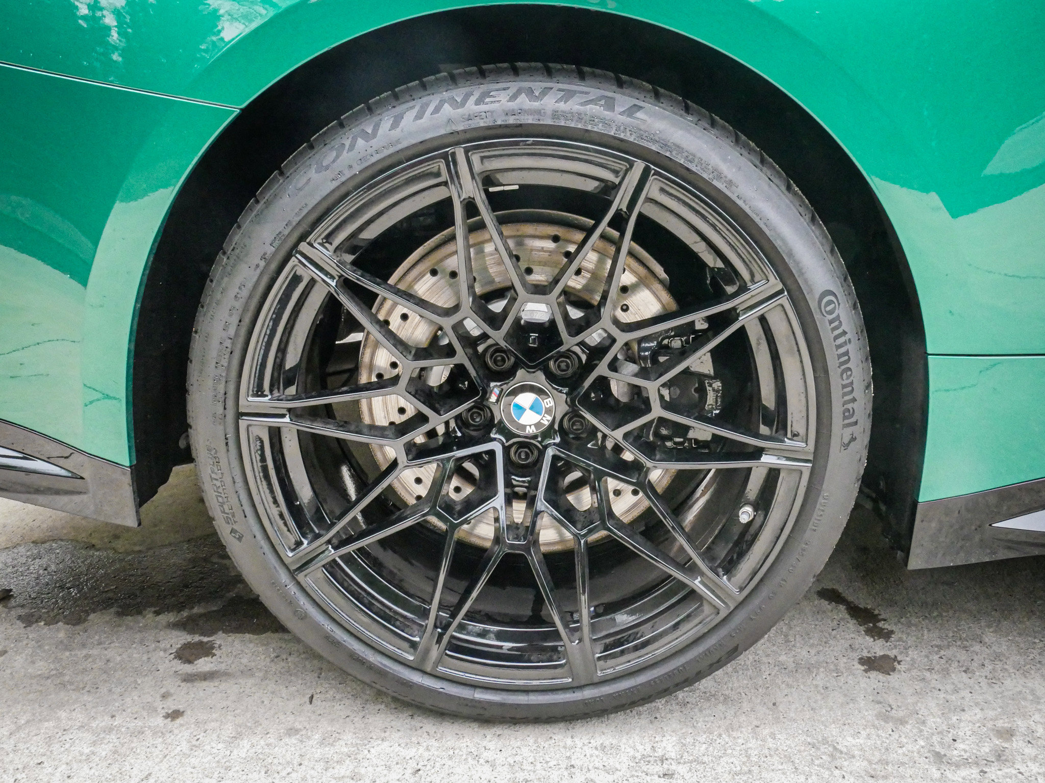 Used 2025 BMW M4 xDrive Competition w/ Executive Package image 13