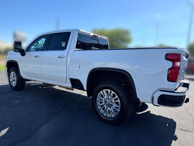 Used 2023 Chevrolet Silverado 2500 High Country w/ Z71 Off-Road Package AWD/4WD image 3