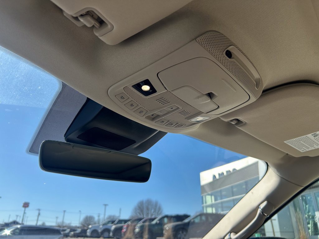 Used 2020 Lincoln Navigator Reserve w/ Luxury Package image 23