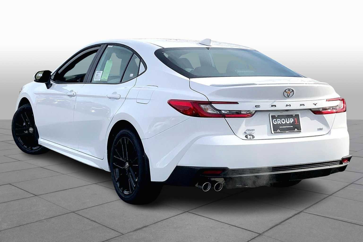 New 2026 Toyota Camry SE image 12