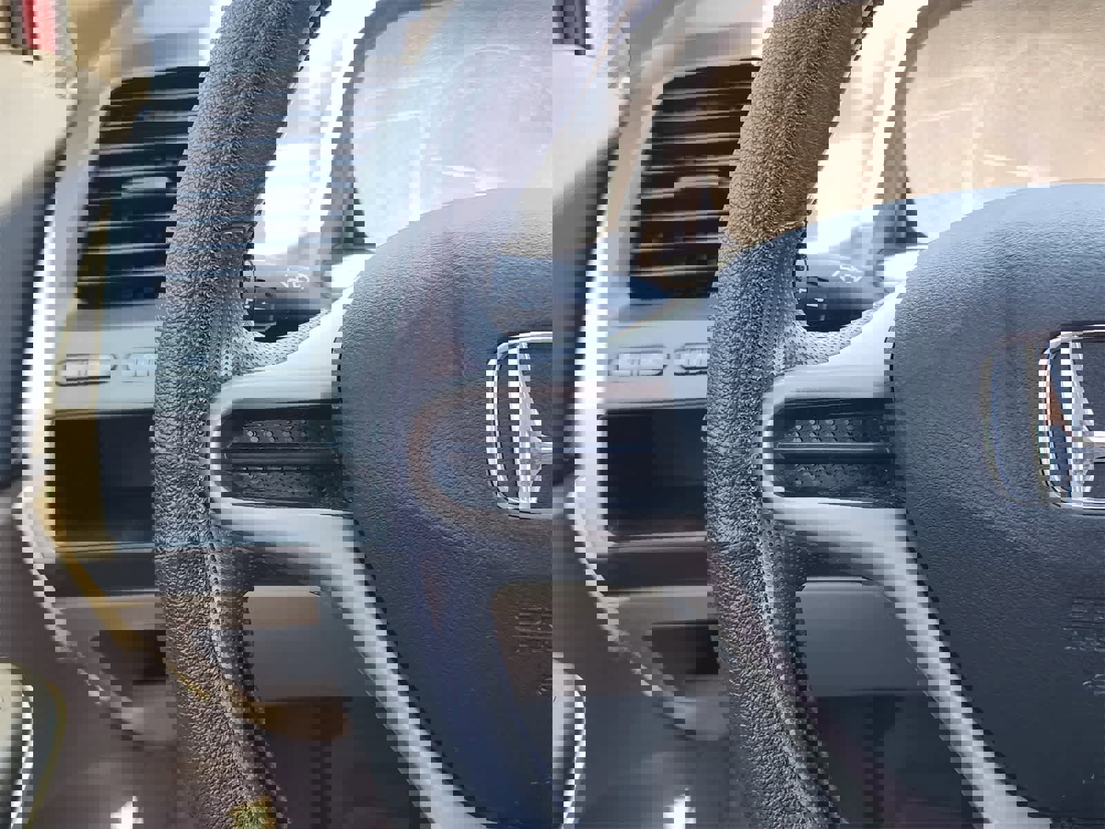 Used 2010 Honda Civic LX image 25