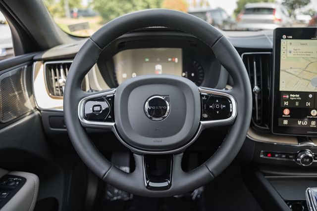 New 2027 Volvo XC60 B5 Plus AWD/4WD image 29