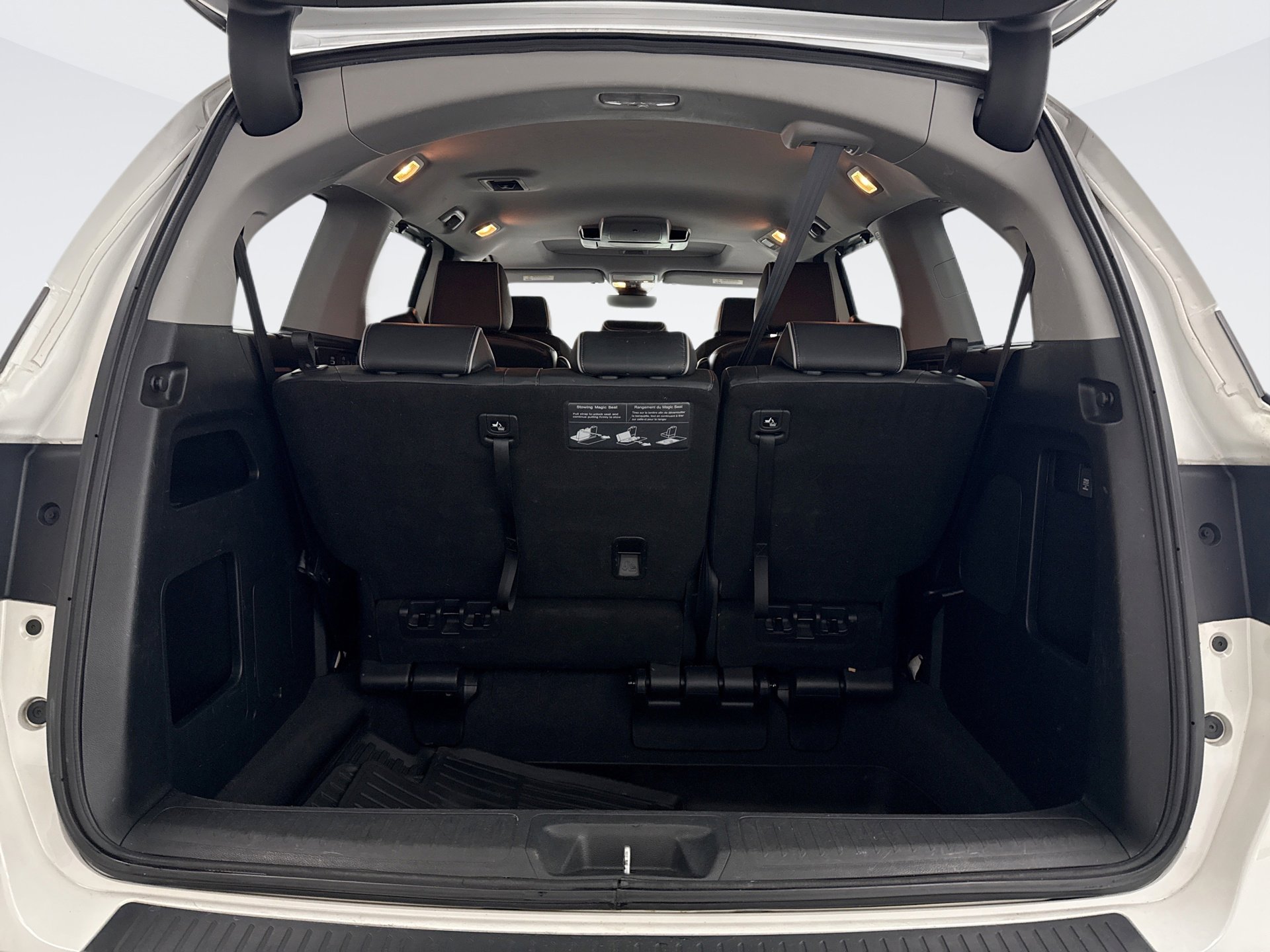 Used 2022 Honda Odyssey Elite image 21