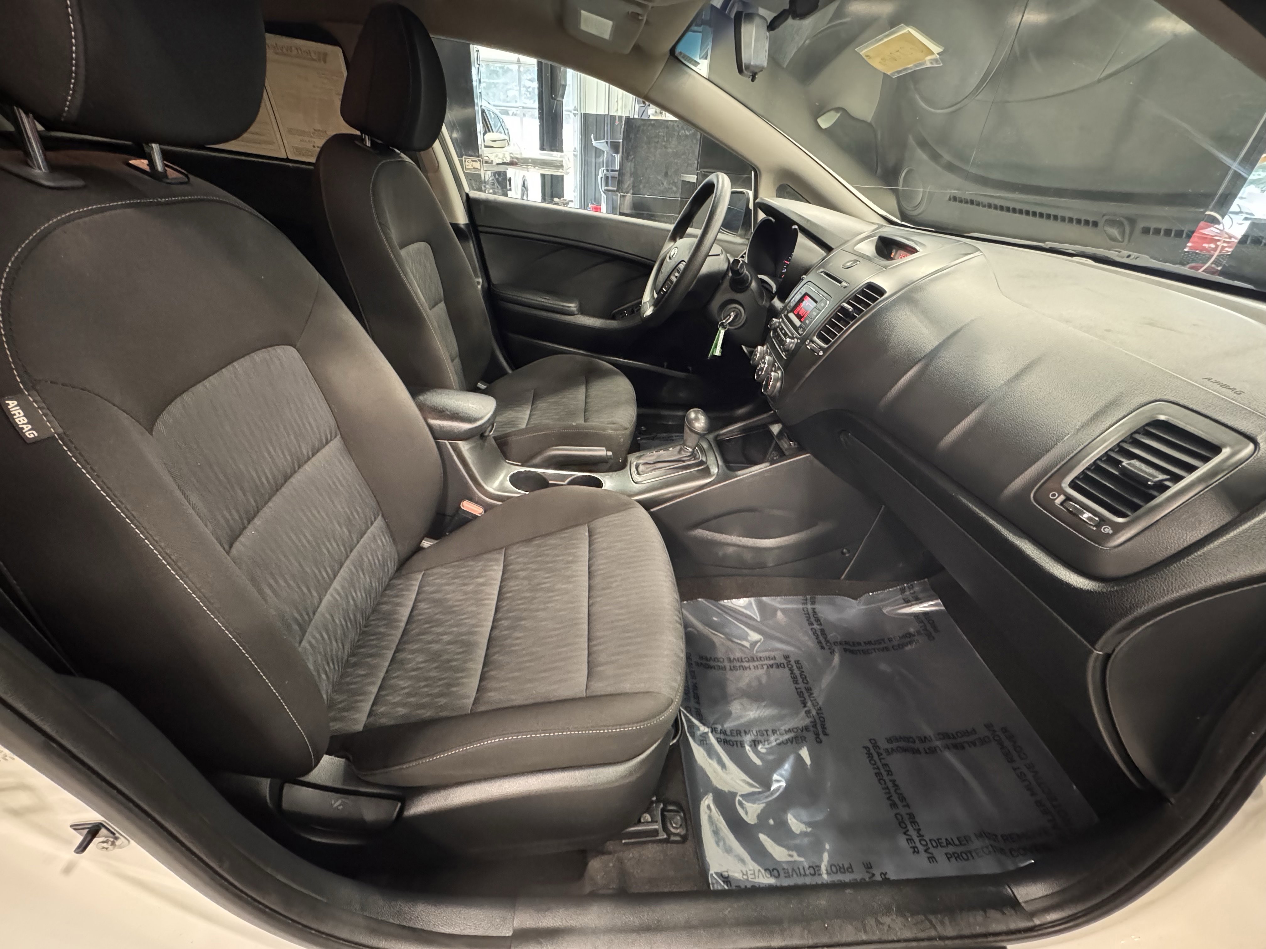 Used 2016 Kia Forte LX image 23