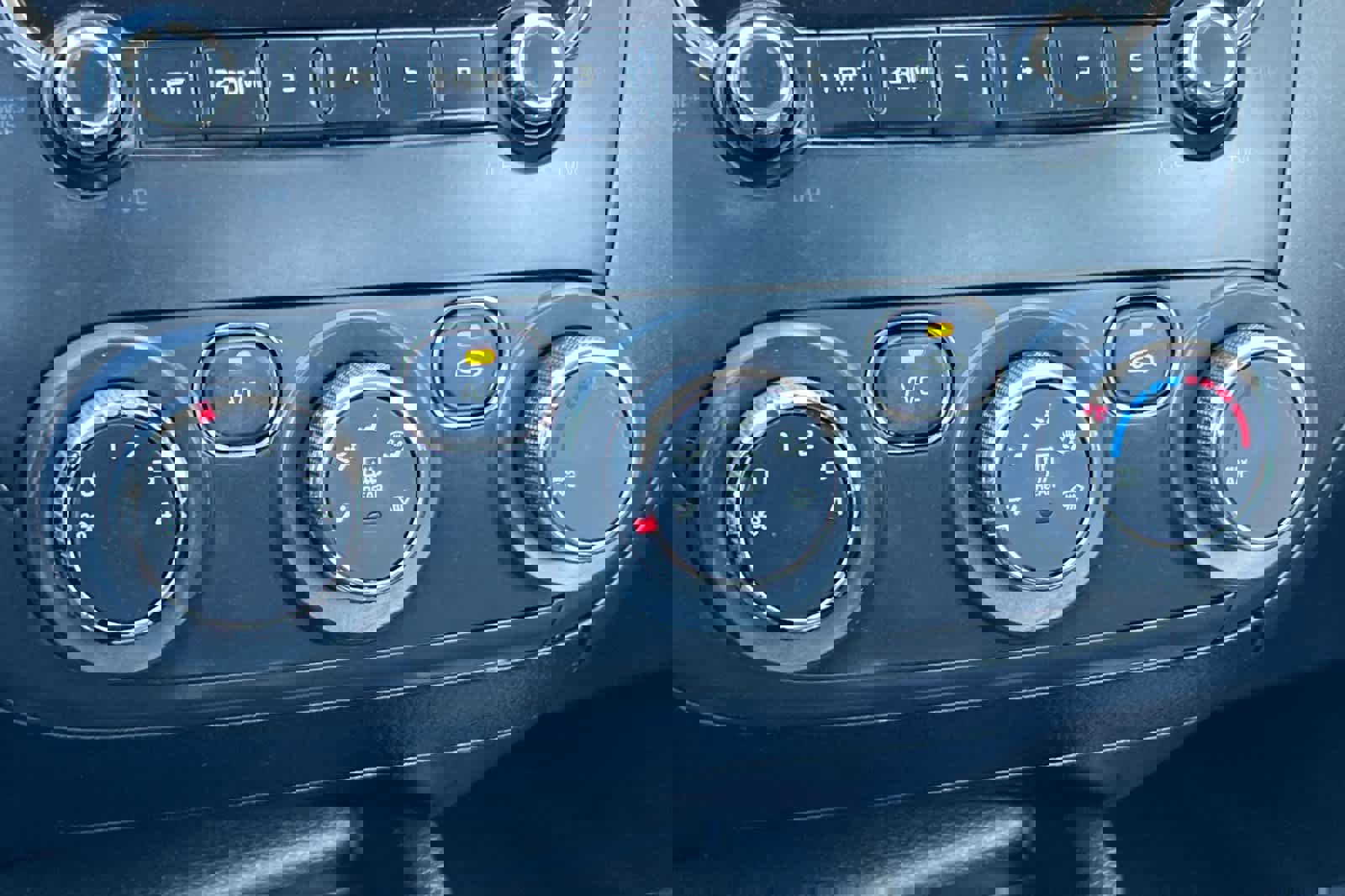 Used 2017 Kia Forte LX image 20