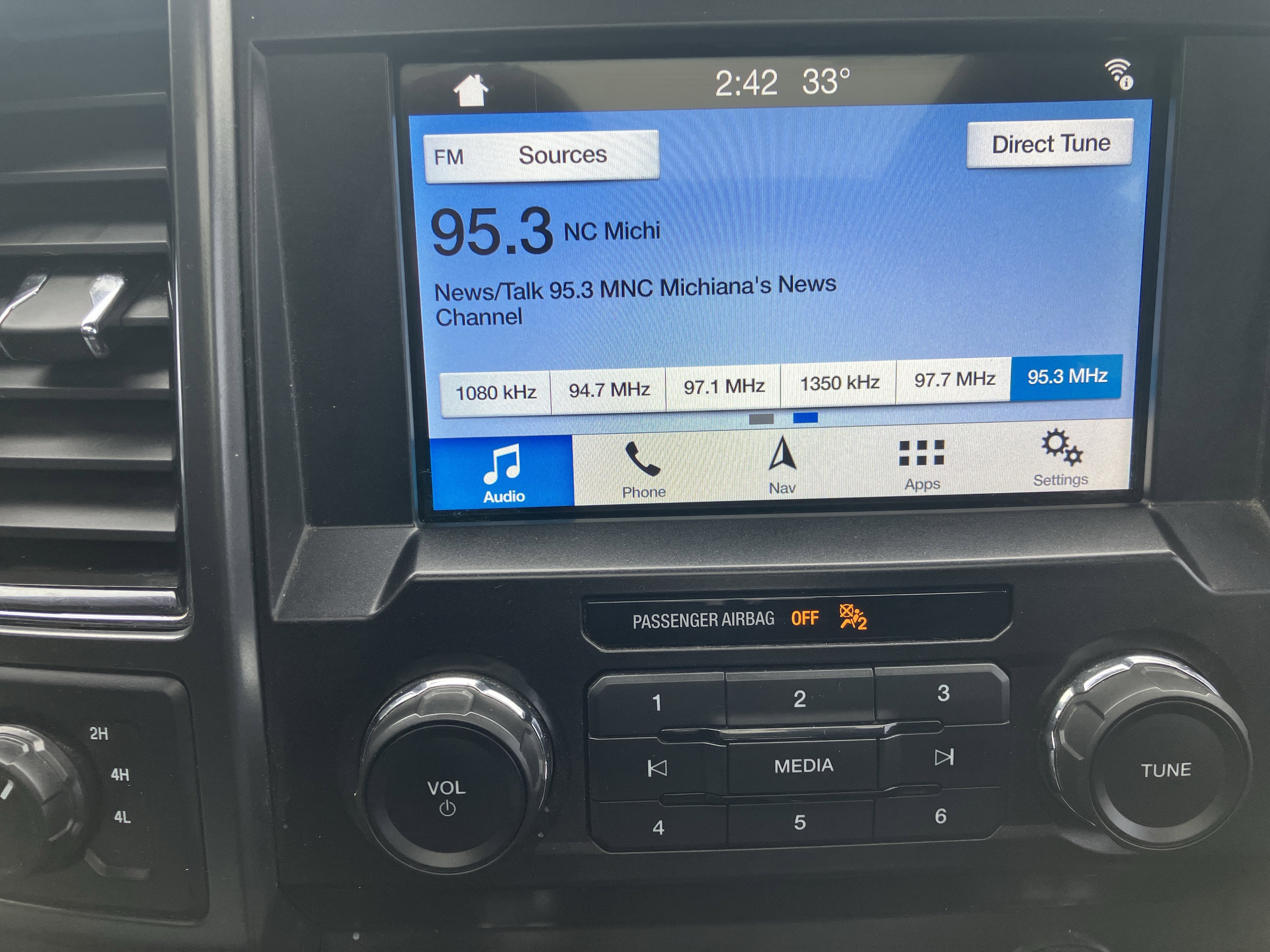 Used 2019 Ford F150 XLT w/ Equipment Group 302A Luxury image 27