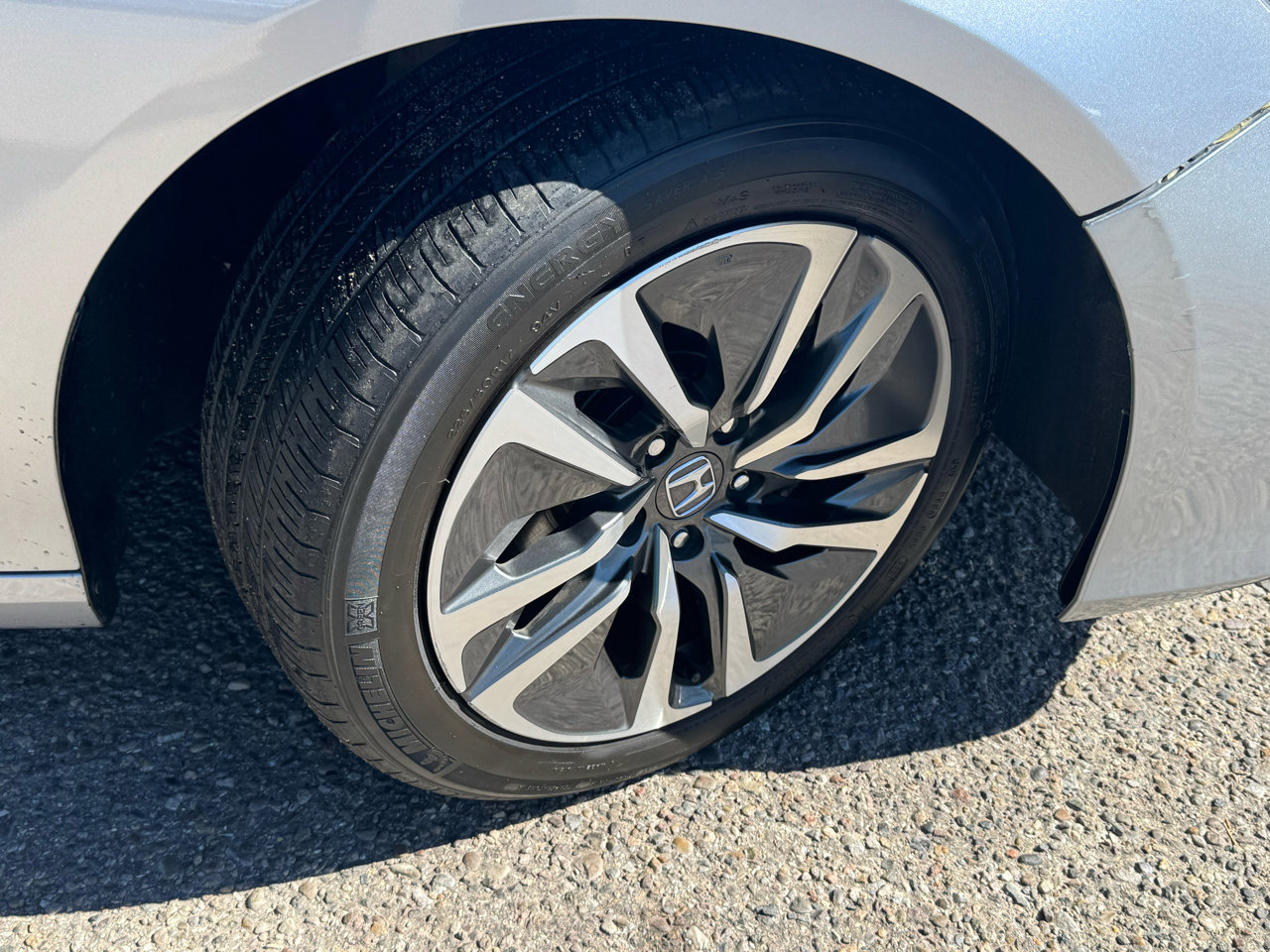 Used 2022 Honda Accord EX-L image 9