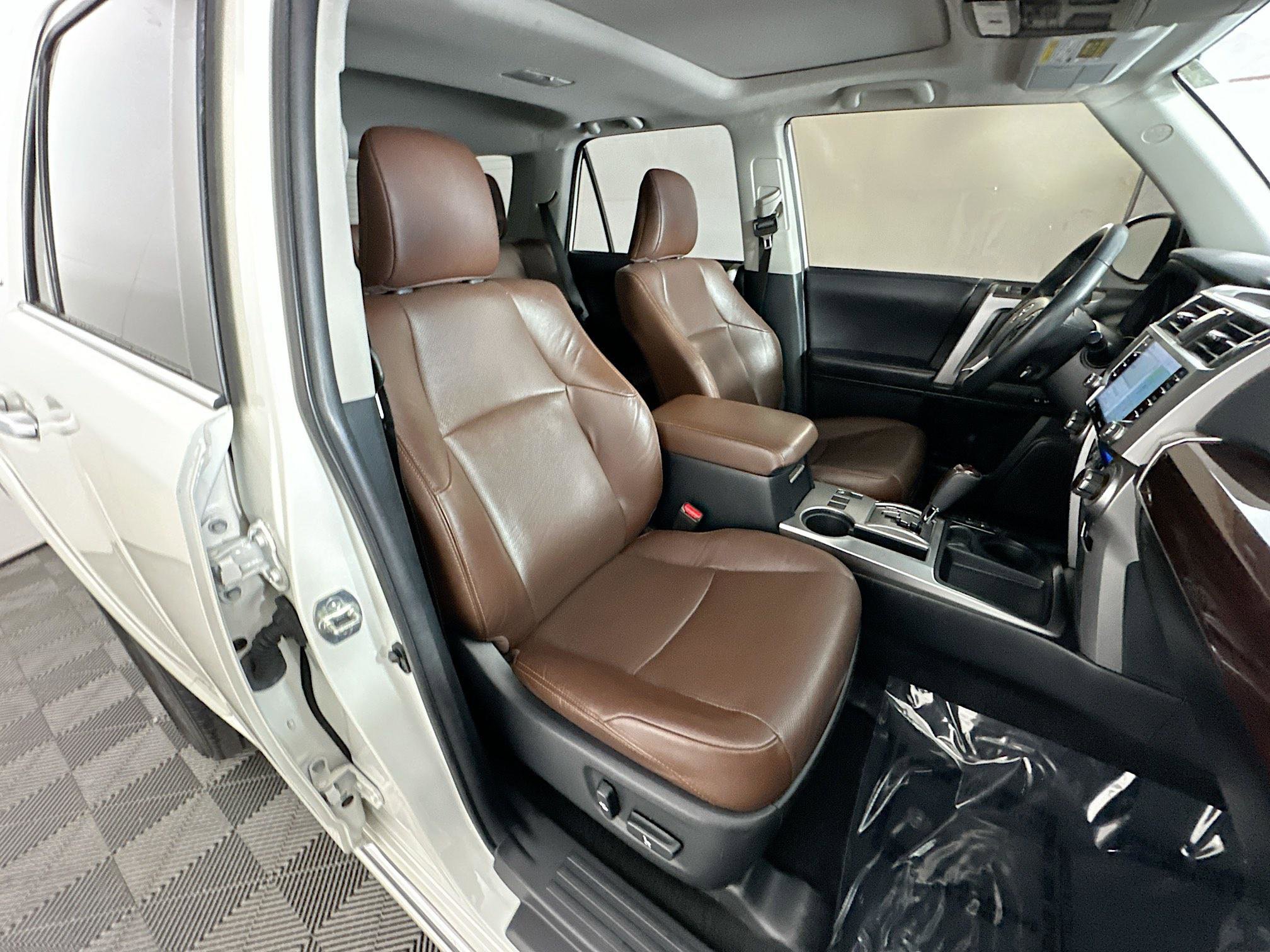 Used 2022 Toyota 4Runner Limited RWD image 28