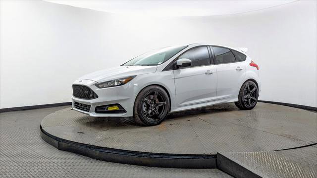 Used 2015 Ford Focus ST image 2