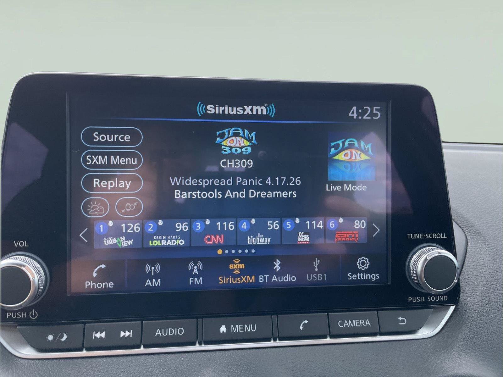 Used 2025 Nissan Sentra SV w/ All-Weather Package FWD image 27