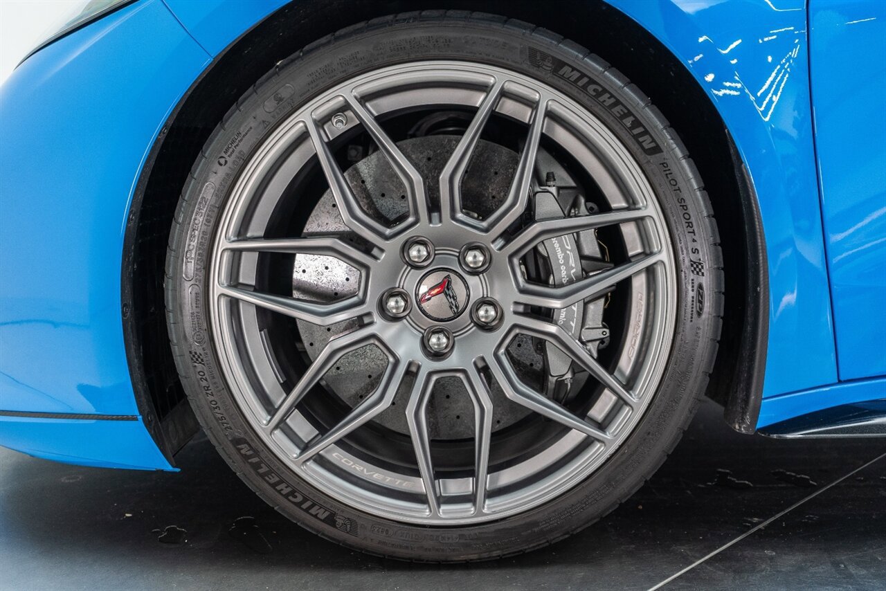 Used 2023 Chevrolet Corvette Z06 w/ Stealth Interior Trim Package RWD image 81