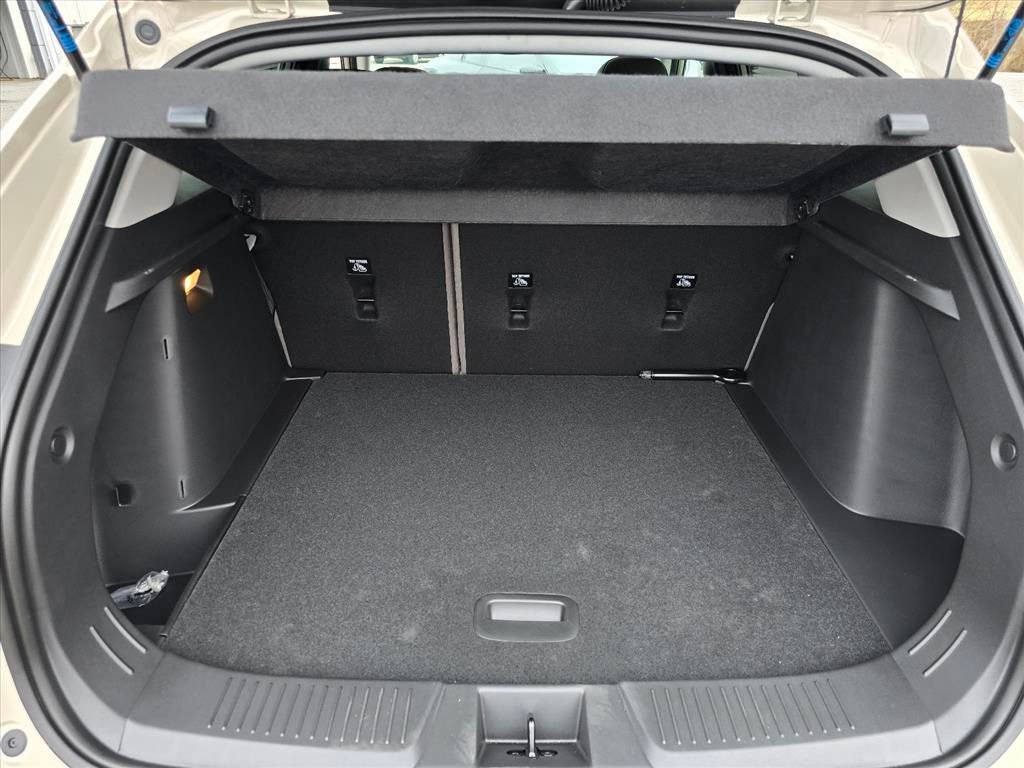 New 2026 Chevrolet Trax ACTIV w/ Sunroof Package image 21