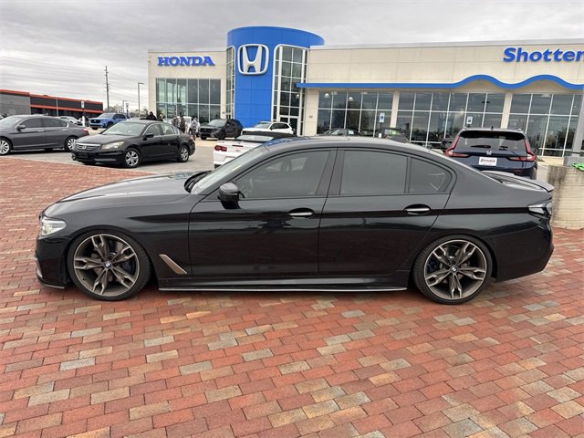 Used 2018 BMW M550i xDrive image 4
