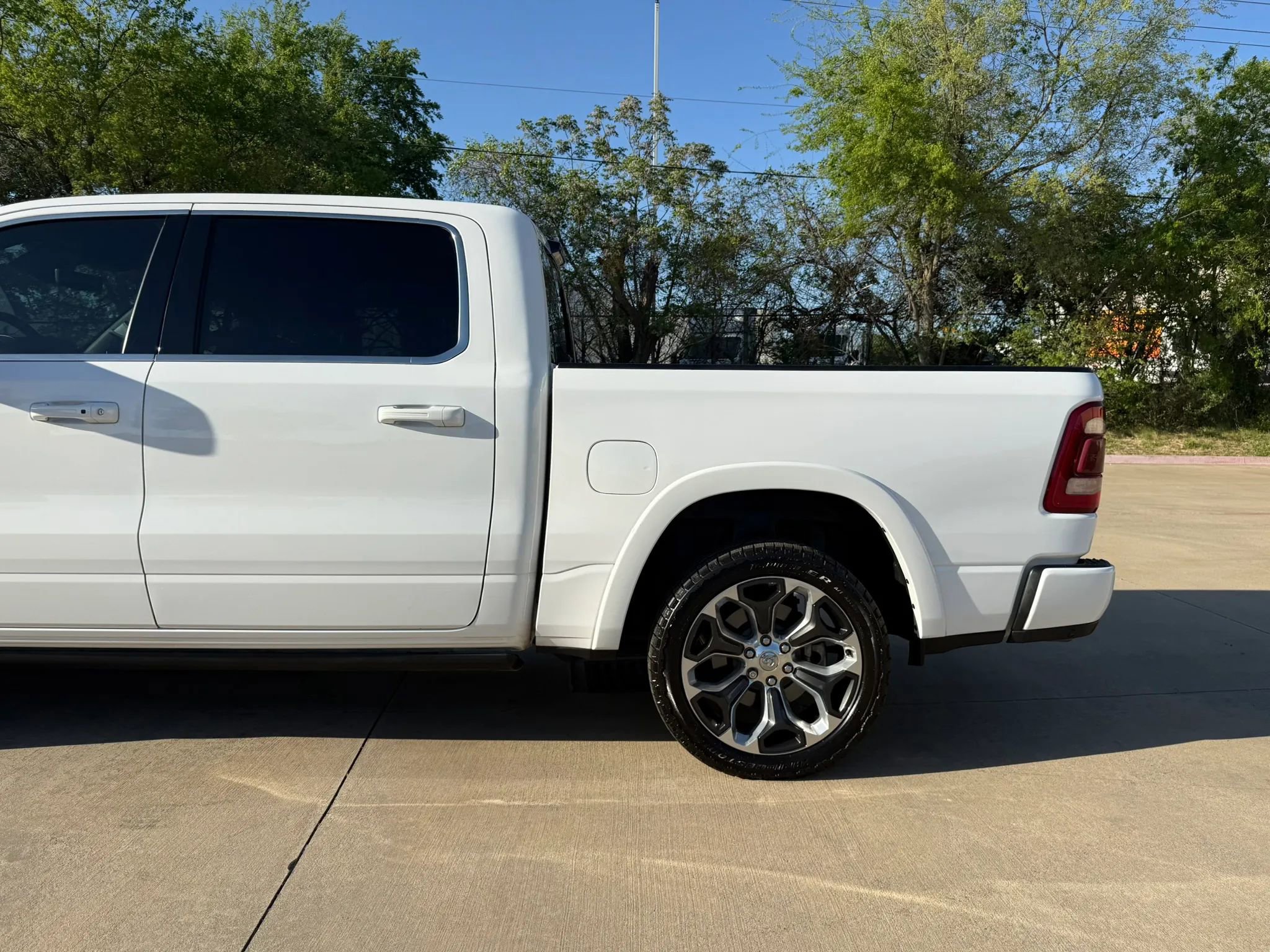 Used 2023 RAM 1500 Limited image 19