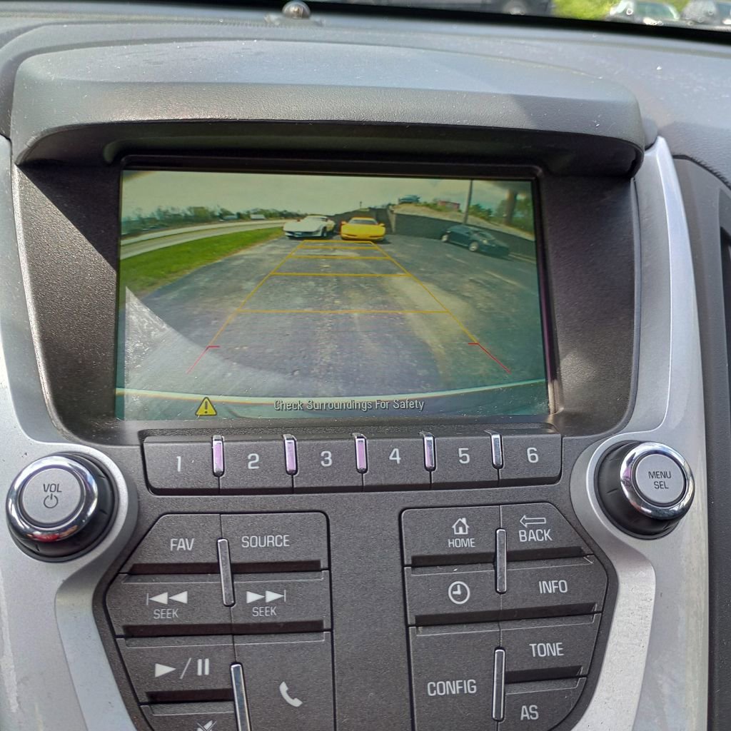 Used 2016 Chevrolet Equinox LS FWD image 13