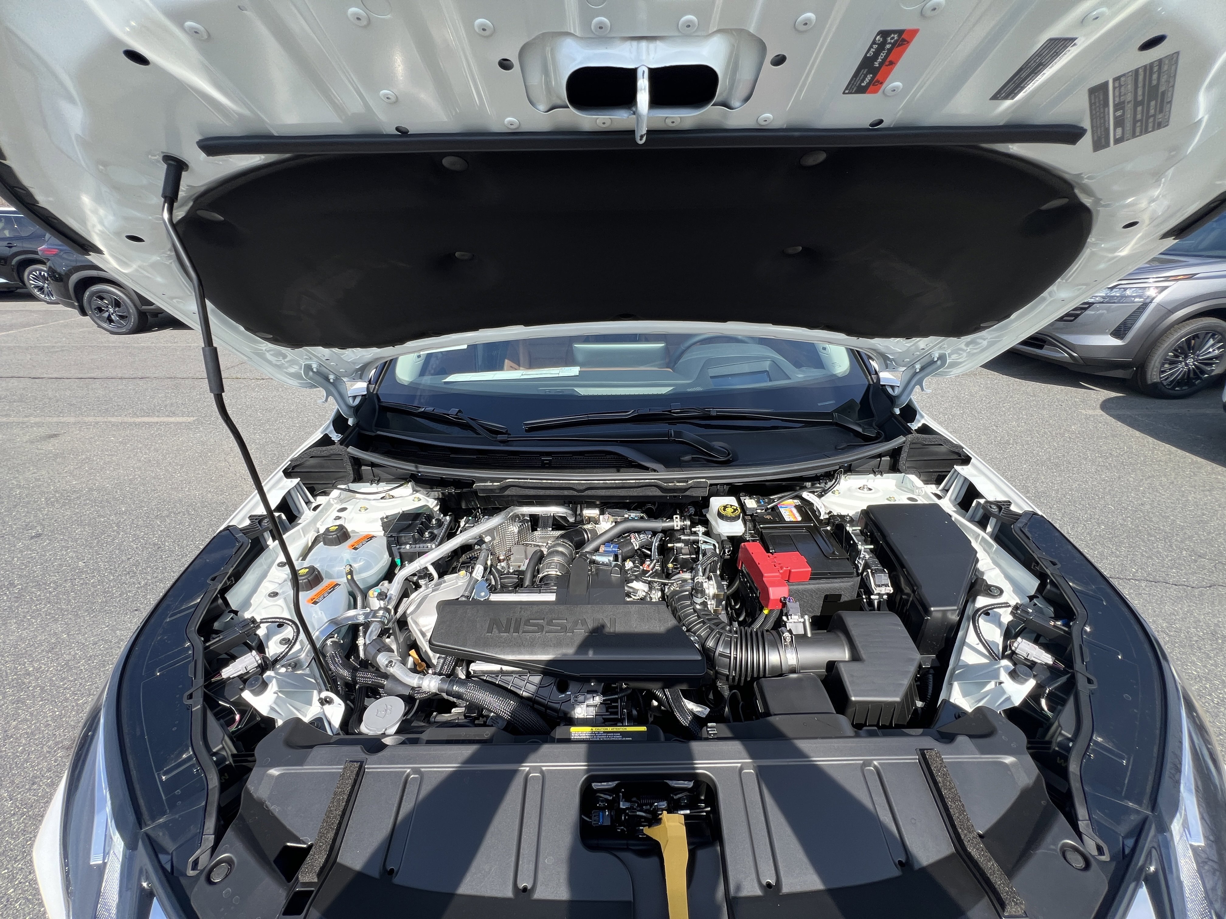 New 2026 Nissan Rogue Platinum image 9