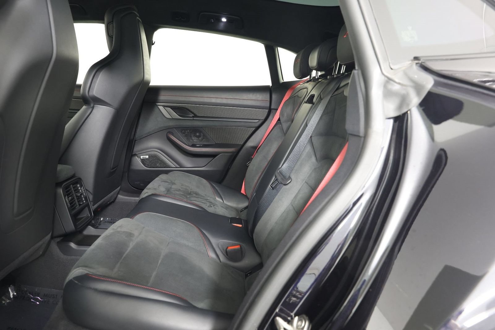 Certified 2024 Porsche Taycan GTS AWD/4WD image 31