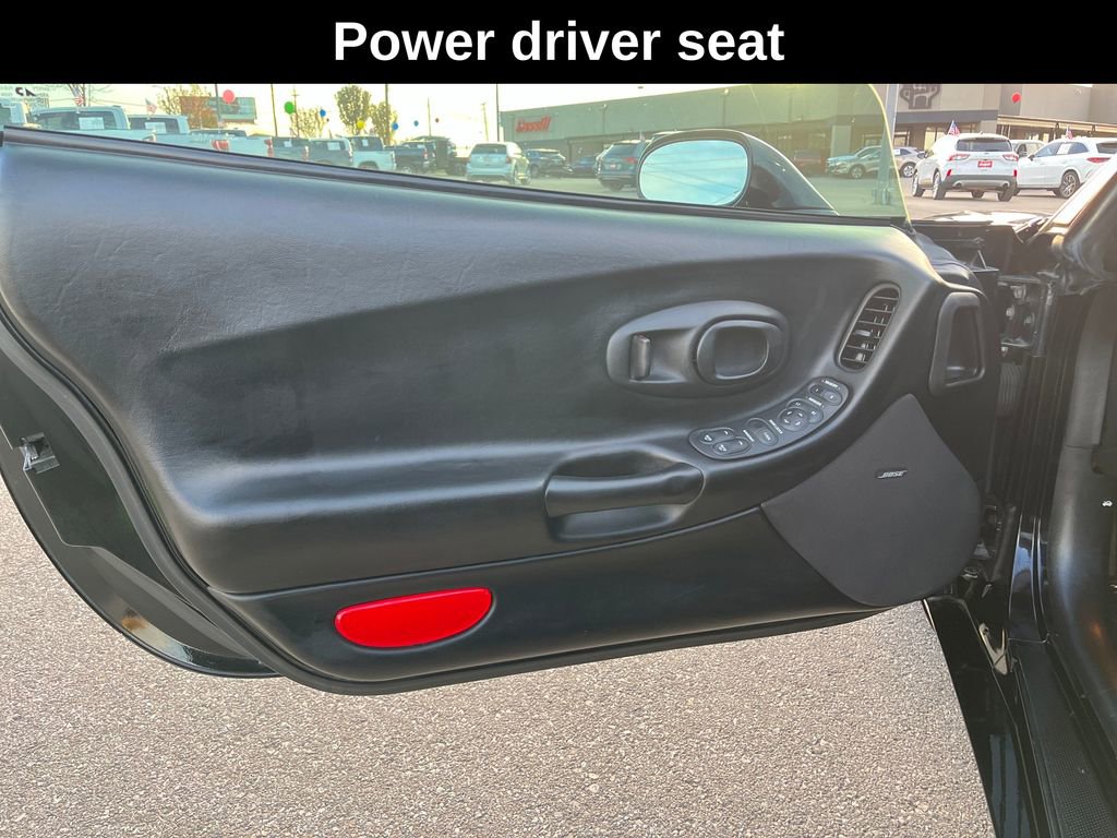 Used 2004 Chevrolet Corvette Z06 w/ Memory Package image 12