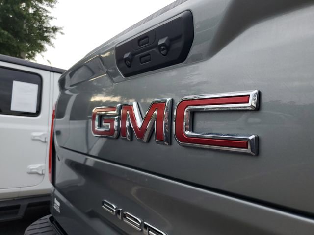 Used 2024 GMC Sierra 1500 AT4 w/ Technology Package AWD/4WD image 6