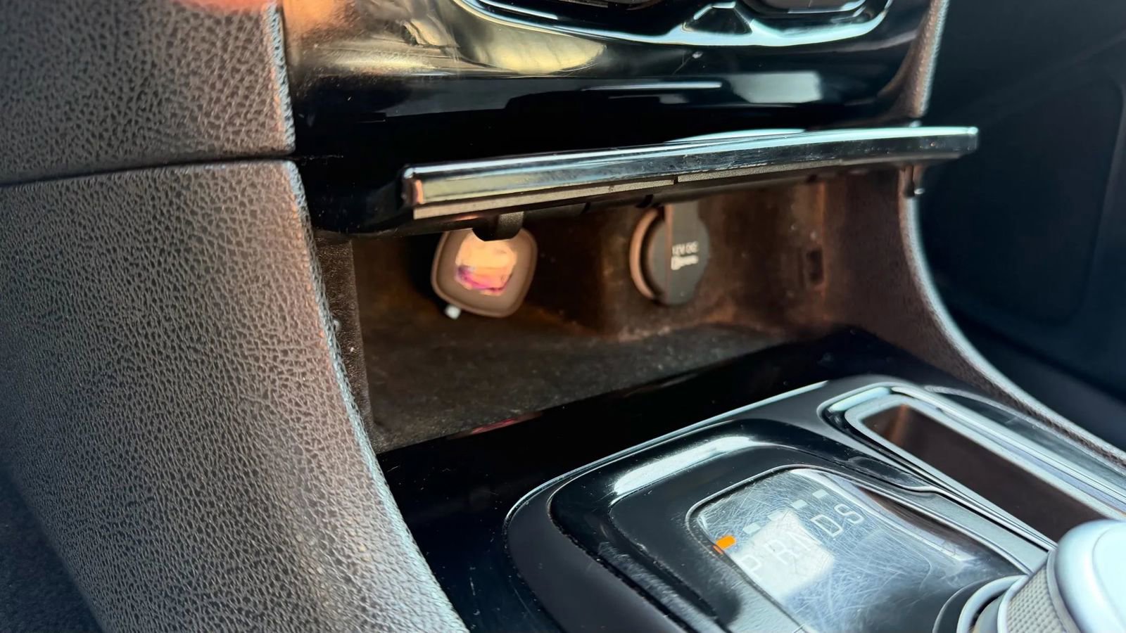 Used 2021 Chrysler 300 S image 38