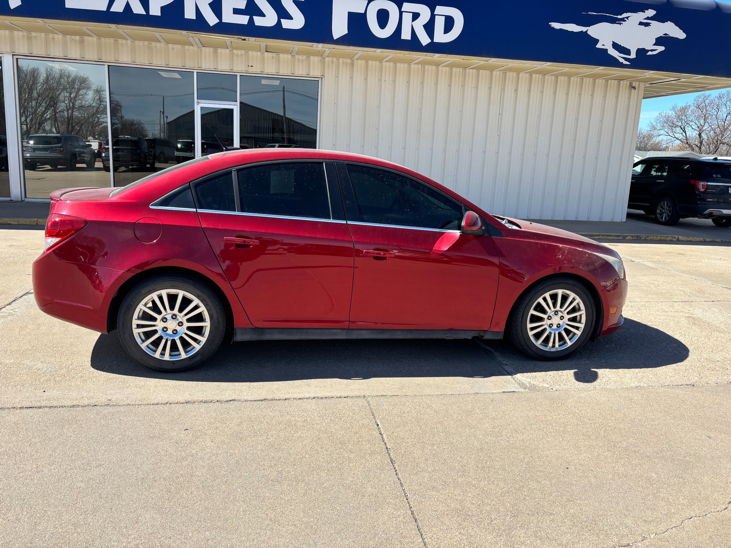 Used 2012 Chevrolet Cruze Eco FWD image 2