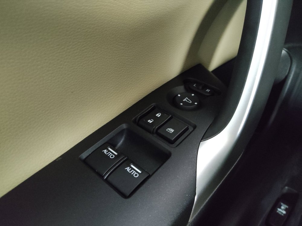 Used 2015 Honda Accord EX-L image 27