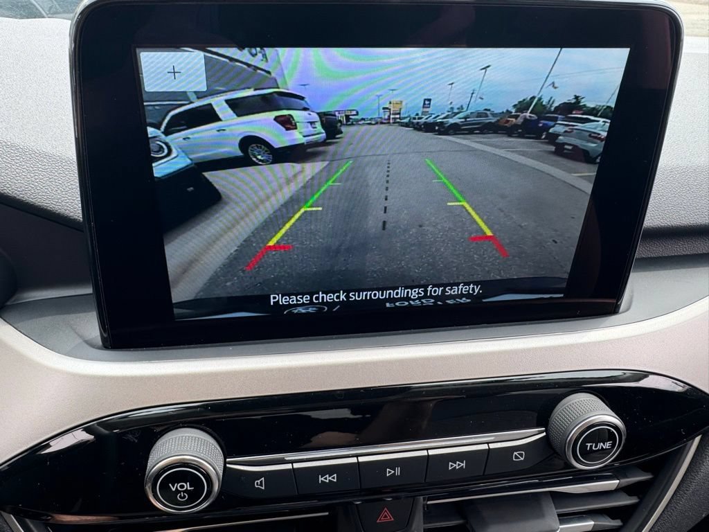 Certified 2022 Ford Escape SE AWD/4WD image 4