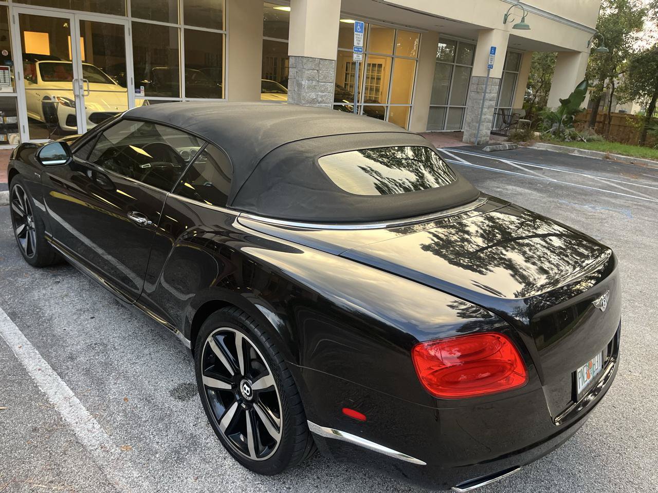 Used 2013 Bentley Continental GT AWD/4WD image 19