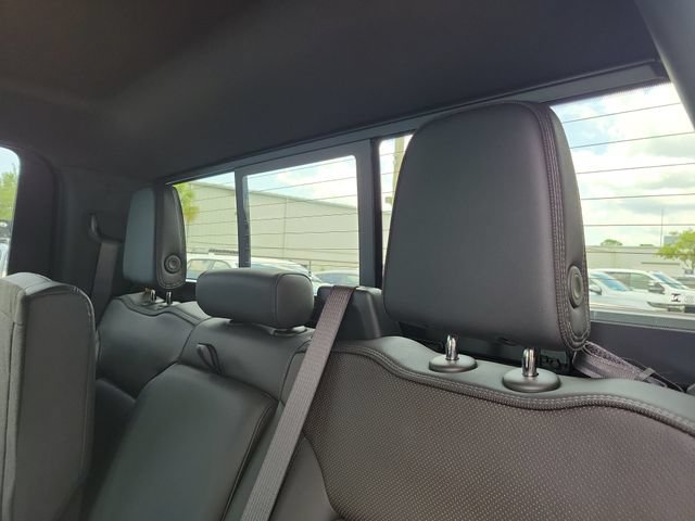 New 2026 Chevrolet Silverado 1500 High Country w/ Technology Package AWD/4WD image 14