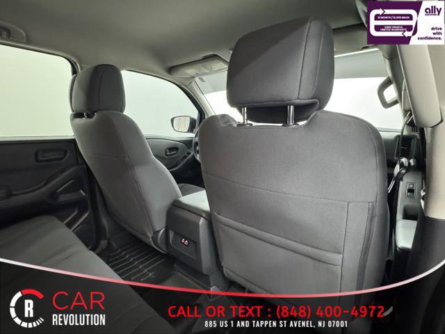 Used 2022 Nissan Frontier S image 45