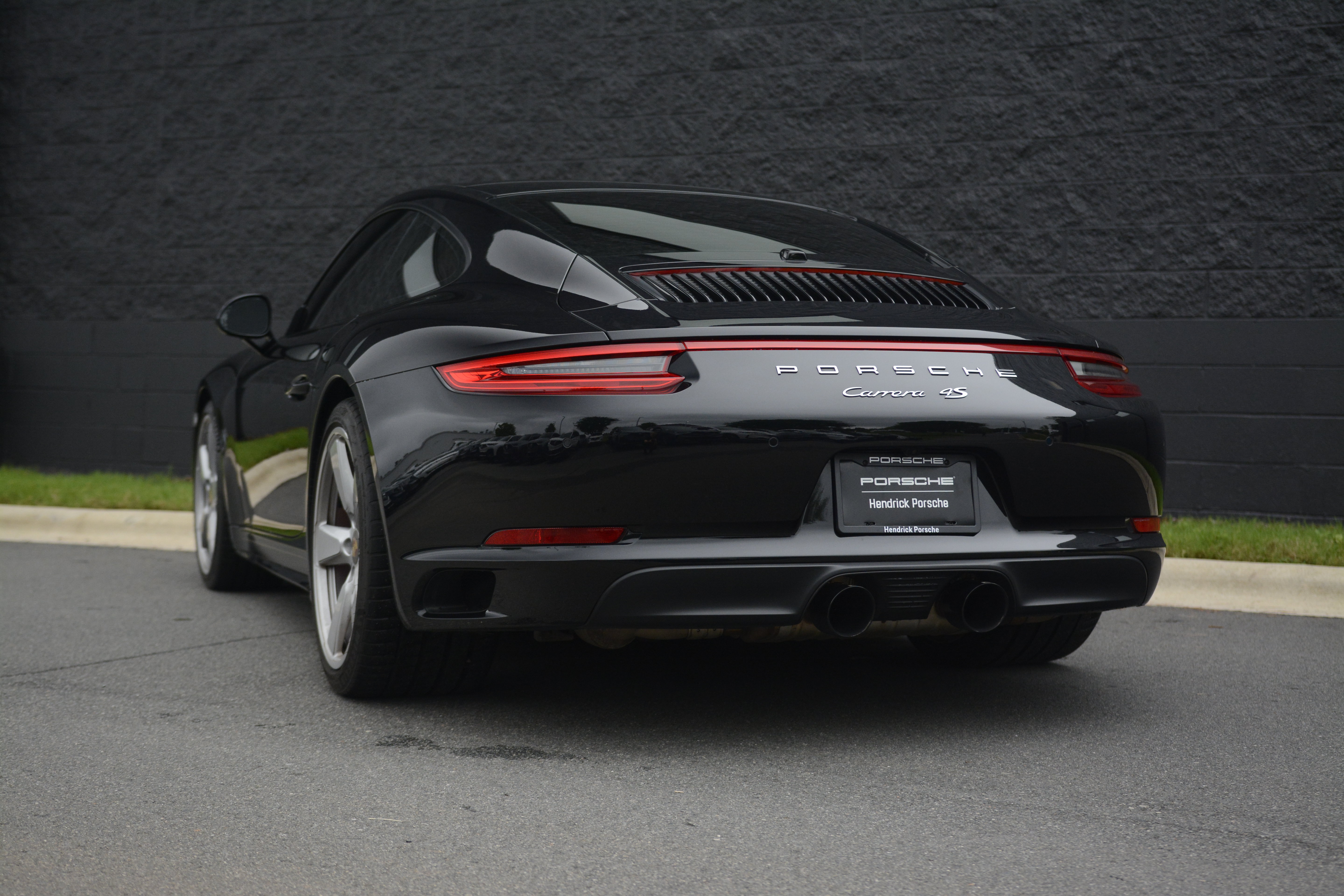 Certified 2018 Porsche 911 Carrera 4S AWD/4WD image 3